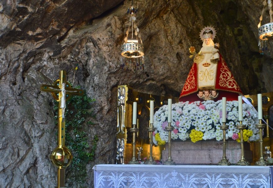 Eucaristía desde Covadonga, «altar de Asturias»