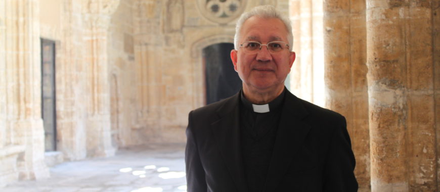 El sacerdote D. Benito Gallego, reelegido Deán de la Catedral