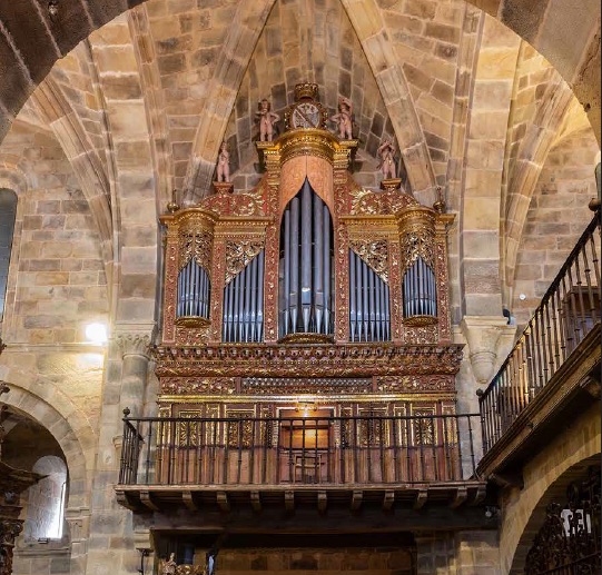 Parroquias con mucho arte. Órgano de la Iglesia del Monasterio de Santa María de Valdediós (Concejo de Villaviciosa)