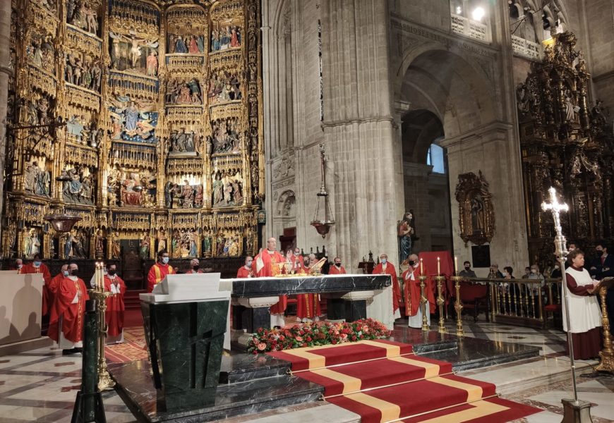 Mons. Jesús Fernández en la Perdonanza: «María compartió los dolores de su Hijo al pie de la Cruz»