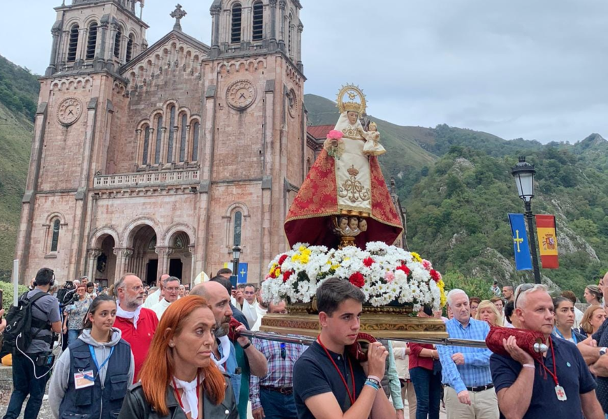 El espejo de casa. Quinto día de la Novena a la Virgen de Covadonga.