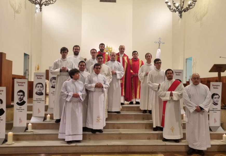 Vigilia de Oración por los Beatos Seminaristas Mártires de Oviedo