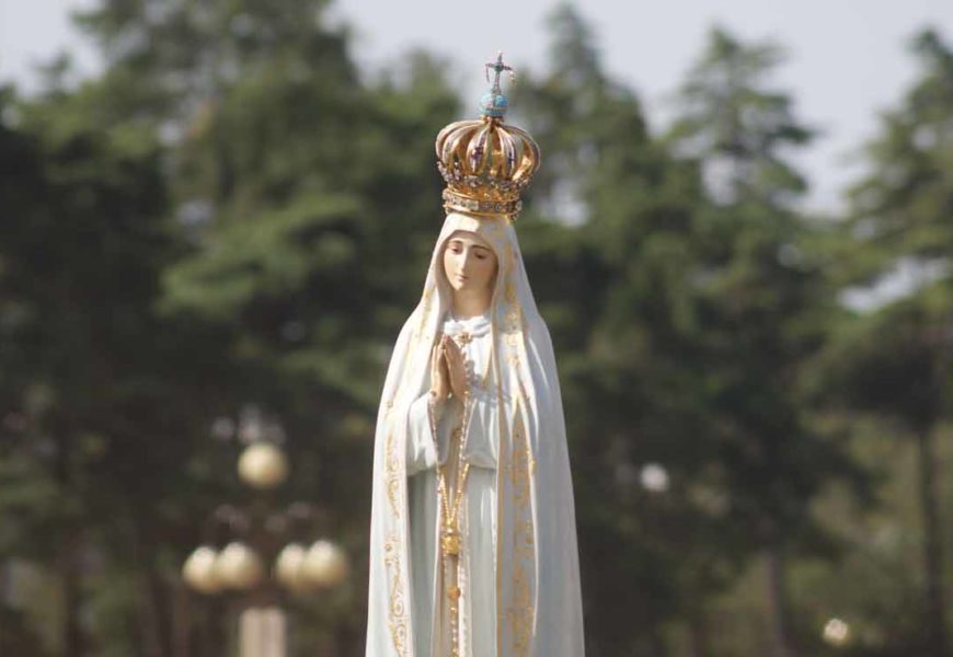 La parroquia de Laviana peregrina al Santuario de Fátima