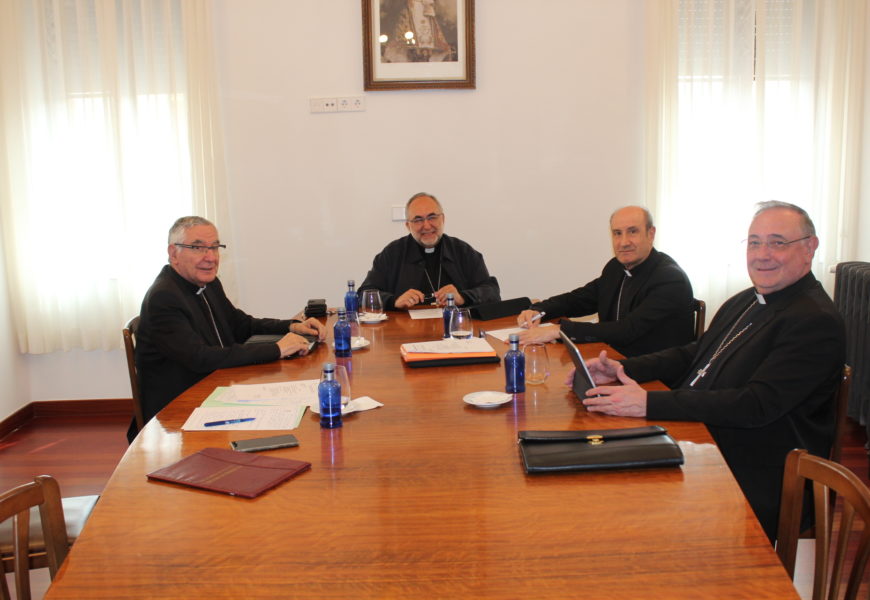 Reunión de los obispos de la provincia eclesiástica en Oviedo