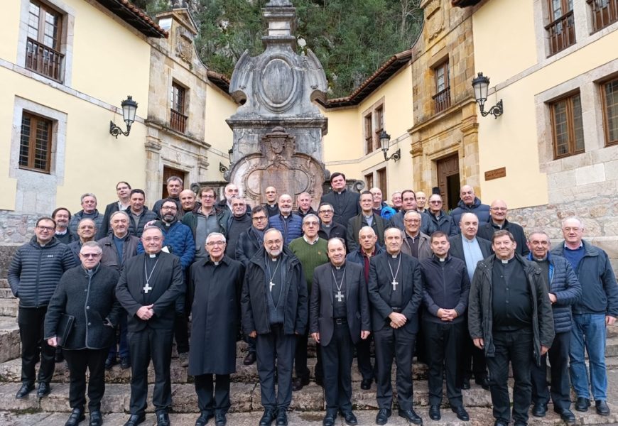 La comunicación, a estudio en el Encuentro de Obispos, Vicarios y Arciprestes en Covadonga